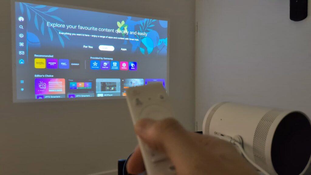 Tizen OS on Samsung Freestyle